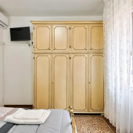 Guest house Living Venice *