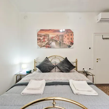 Living Venice Guest house